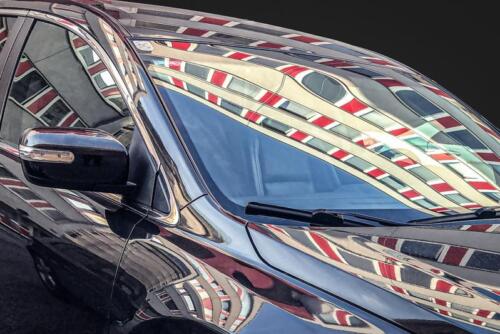 Urban Reflections L: Vienna